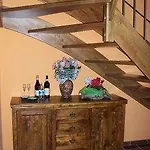 Bed & Breakfast L'angolo Di Rosina Con Ristorante 4*
