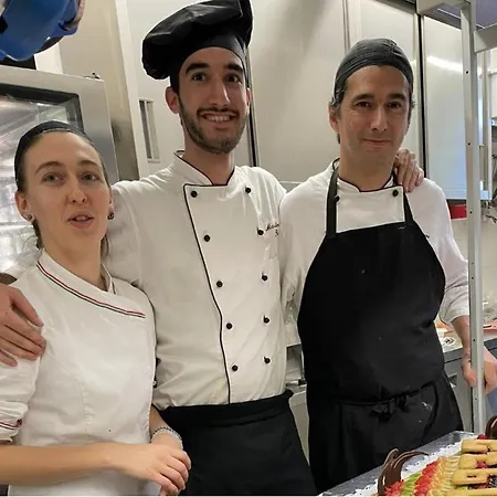 L'angolo Di Rosina Con Ristorante