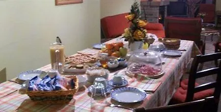 Bed & Breakfast L'angolo Di Rosina Con Ristorante 4*