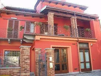 L'angolo Di Rosina Con Ristorante 诺韦洛