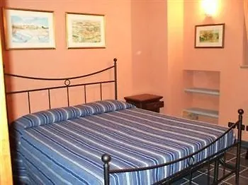 Bed & Breakfast L'angolo Di Rosina Con Ristorante 4*