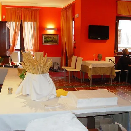 L'angolo Di Rosina Con Ristorante فندق مبيت وإفطار