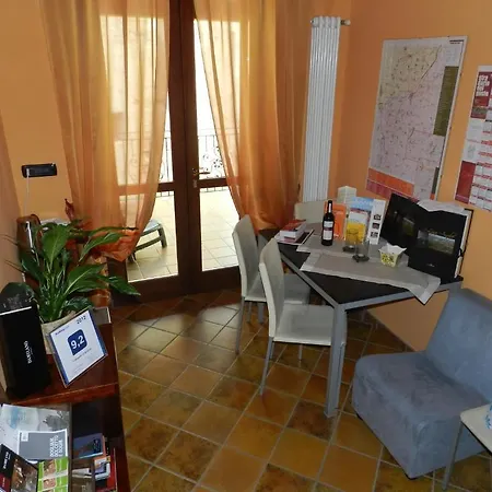 L'angolo Di Rosina Con Ristorante 4* Novello