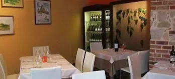 L'angolo Di Rosina Con Ristorante 住宿加早餐酒店 4*
